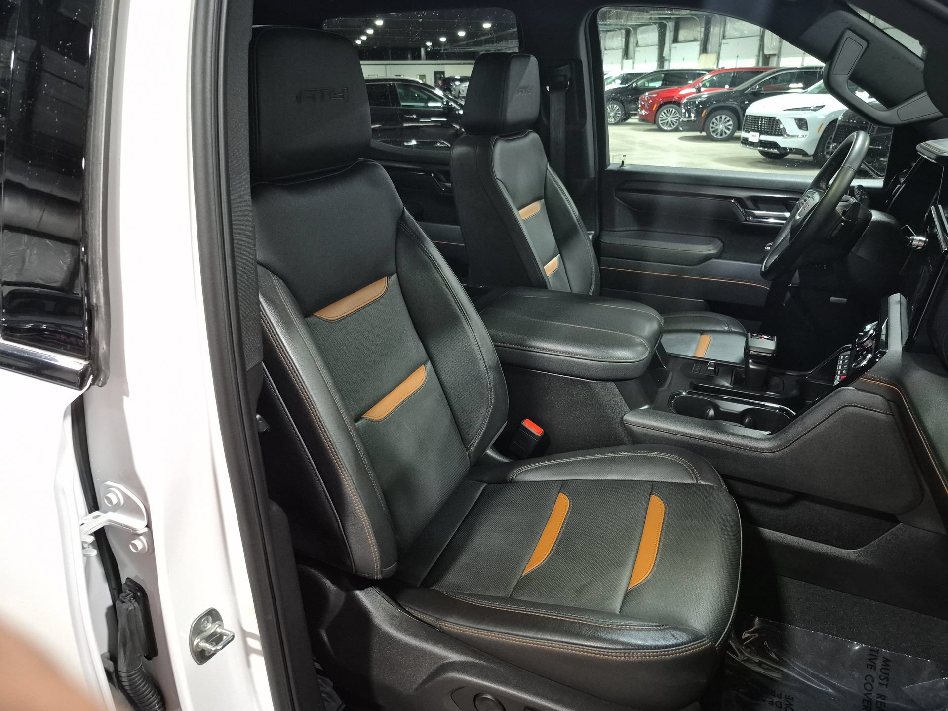 Certified 2025 GMC Sierra 1500 AT4 AWD/4WD image 29