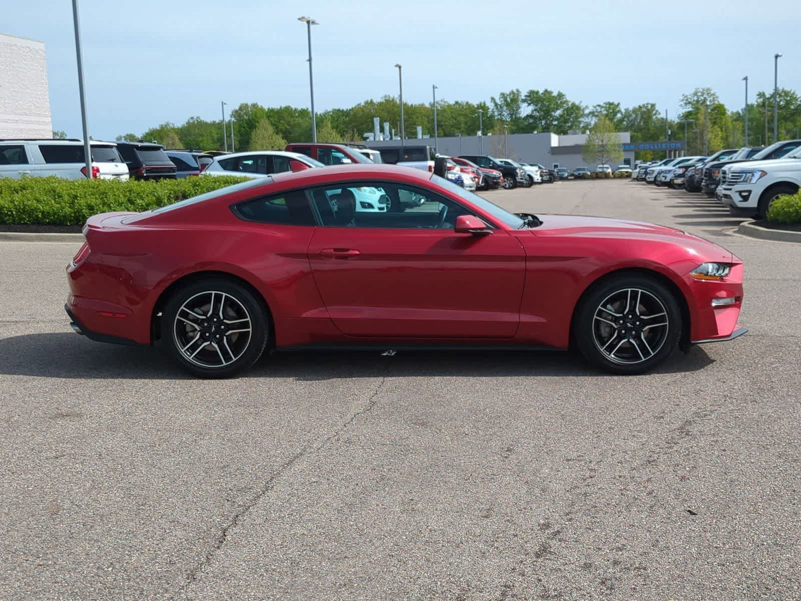 Certified 2022 Ford Mustang Premium RWD image 9