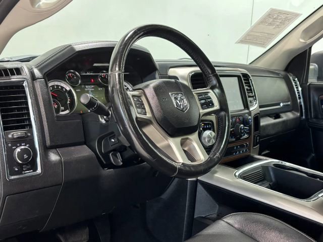 Used 2017 RAM 1500 Laramie w/ Convenience Group AWD/4WD image 12