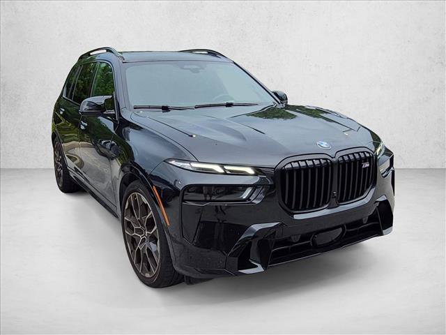 Used 2025 BMW X7 M60i AWD/4WD image 3