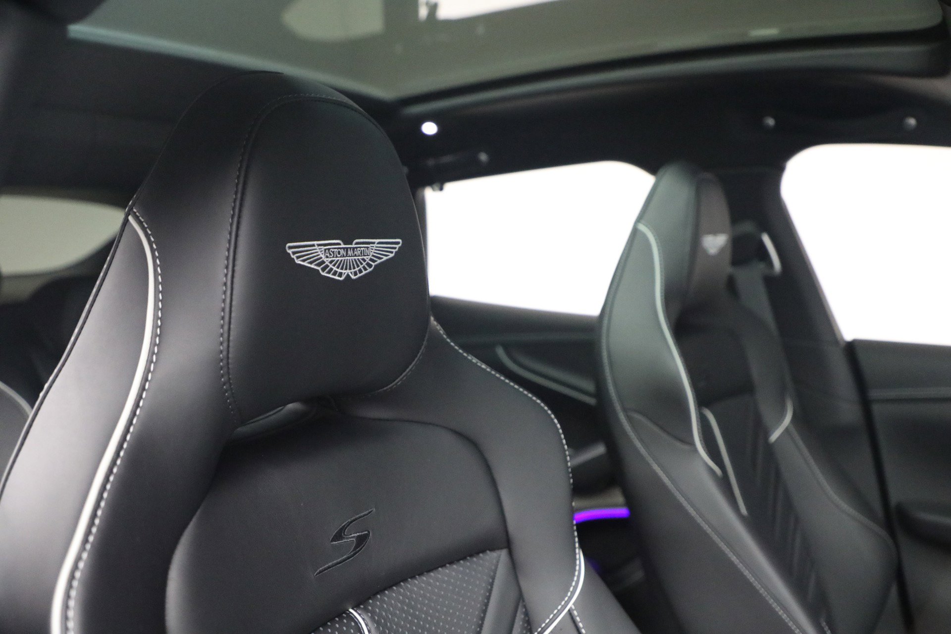 New 2026 Aston Martin DBX S image 28