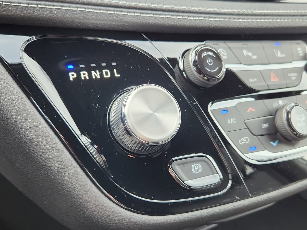 New 2026 Chrysler Pacifica Select w/ S Appearance Package image 27