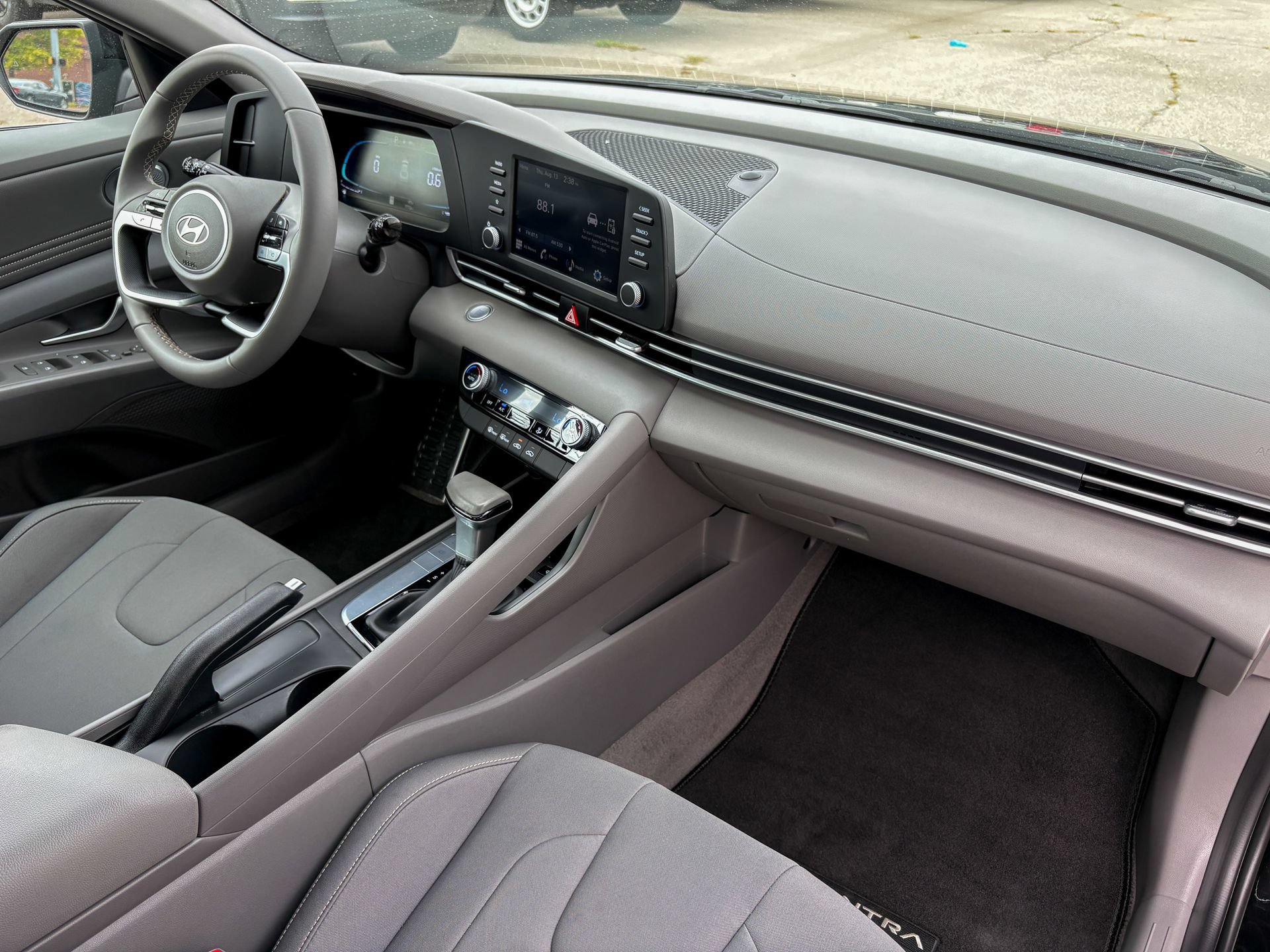 Used 2026 Hyundai Elantra Sport w/ Cargo Package FWD image 26