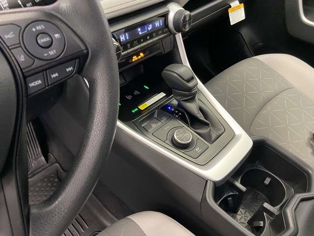 Used 2025 Toyota RAV4 XLE w/ Convenience Package image 22
