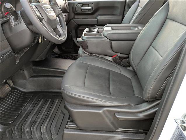 Used 2022 GMC Sierra 3500 Pro w/ Convenience Package image 16