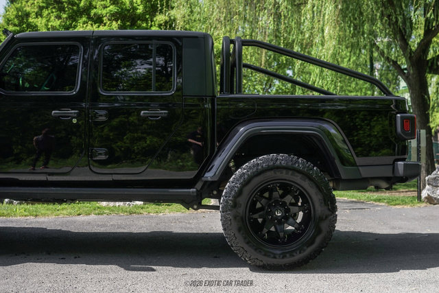 Used 2021 Jeep Gladiator Sport AWD/4WD image 5