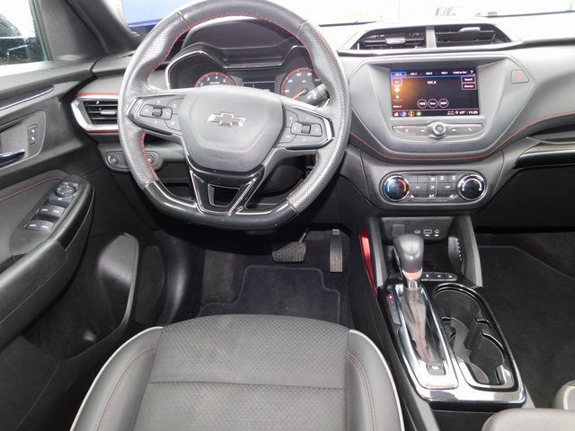 Used 2023 Chevrolet TrailBlazer RS image 16
