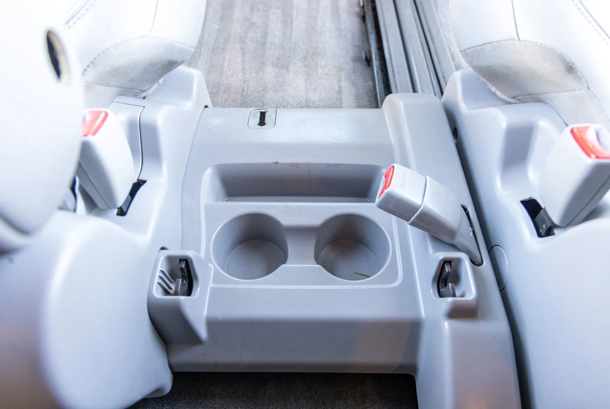 Used 2018 Toyota Sienna XLE image 30