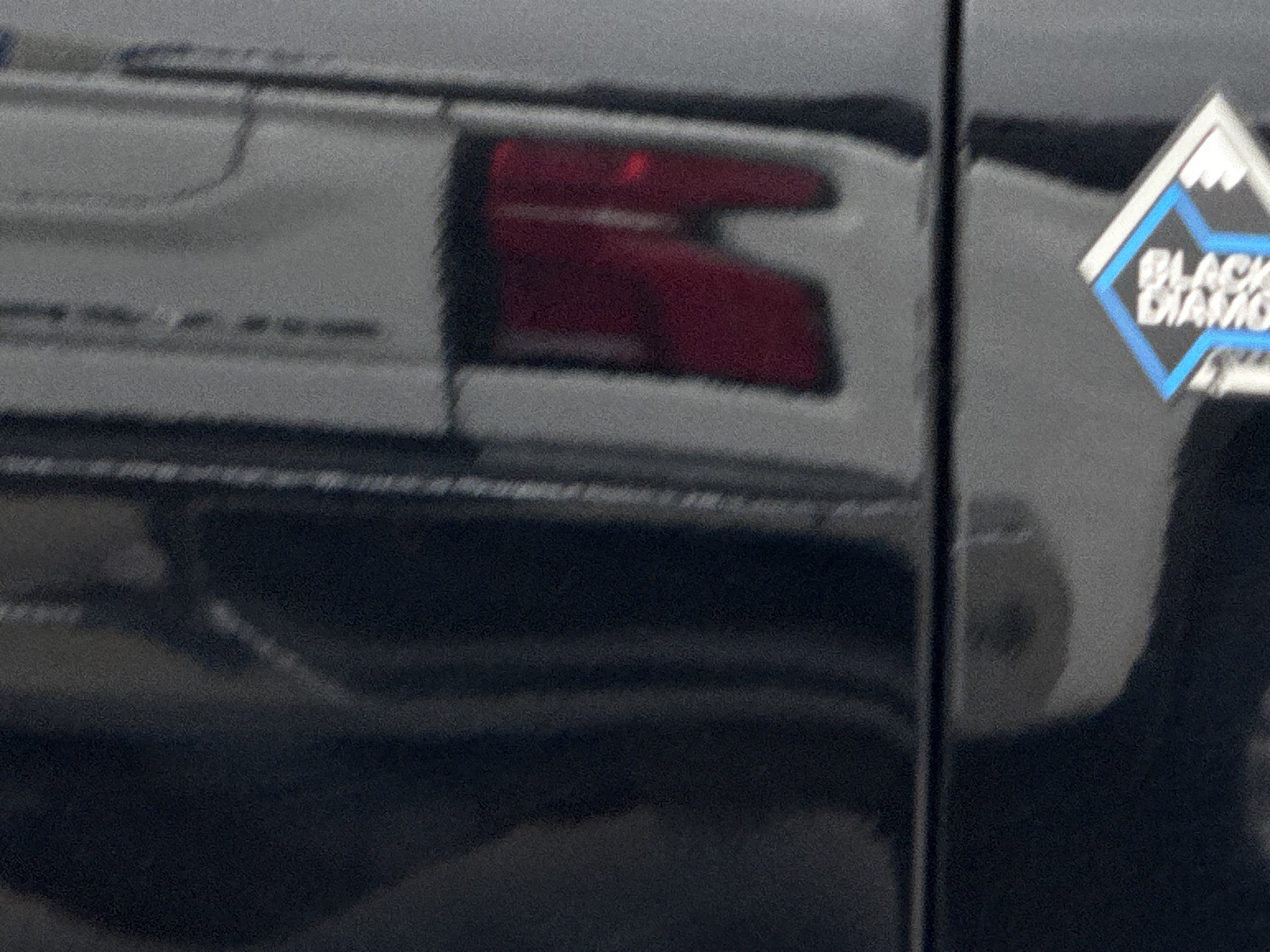 Used 2023 Ford Bronco Black Diamond w/ Sasquatch Package image 6