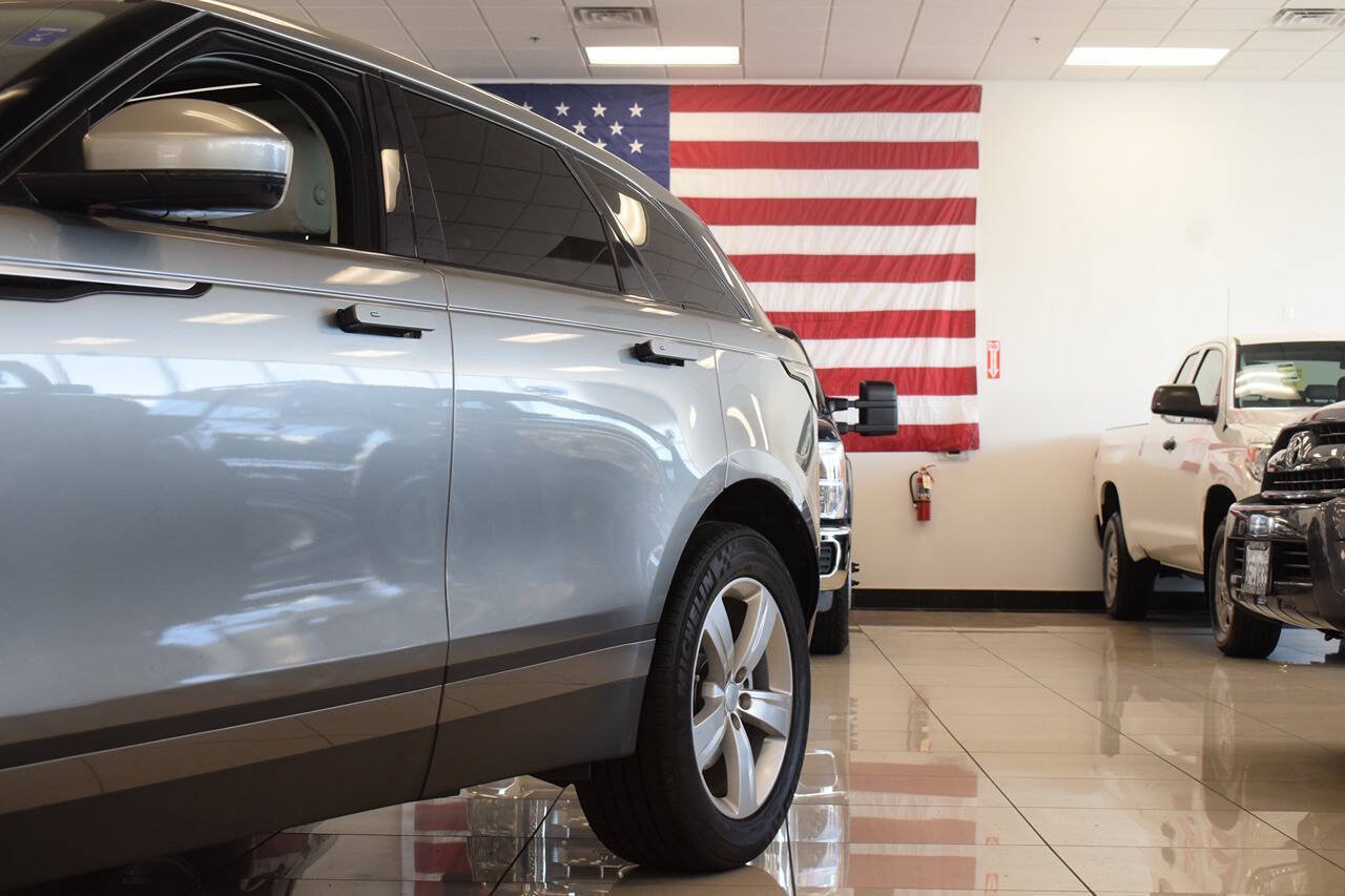 Used 2018 Land Rover Range Rover Velar S AWD/4WD image 20