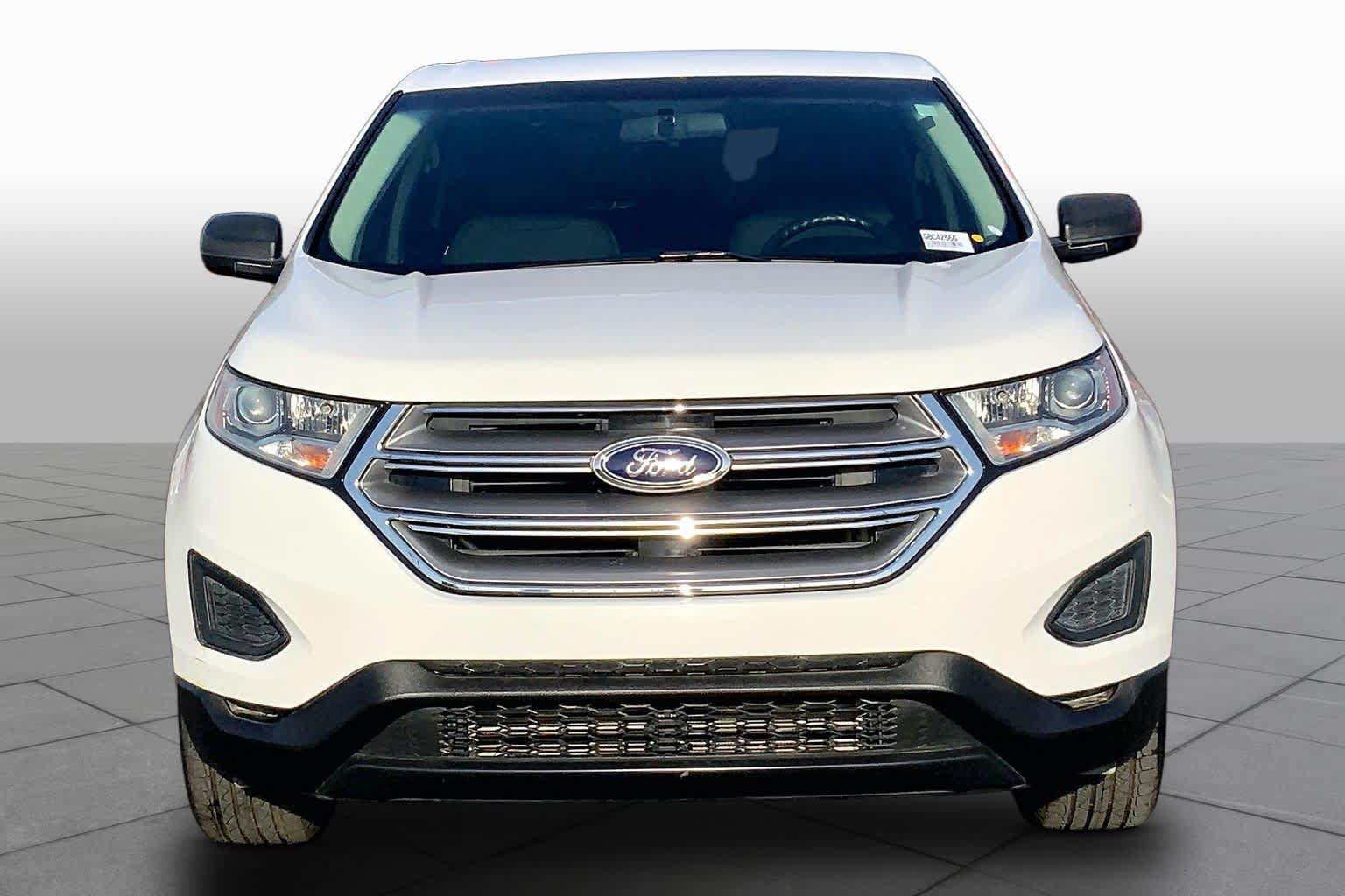 Used 2016 Ford Edge SE FWD image 4