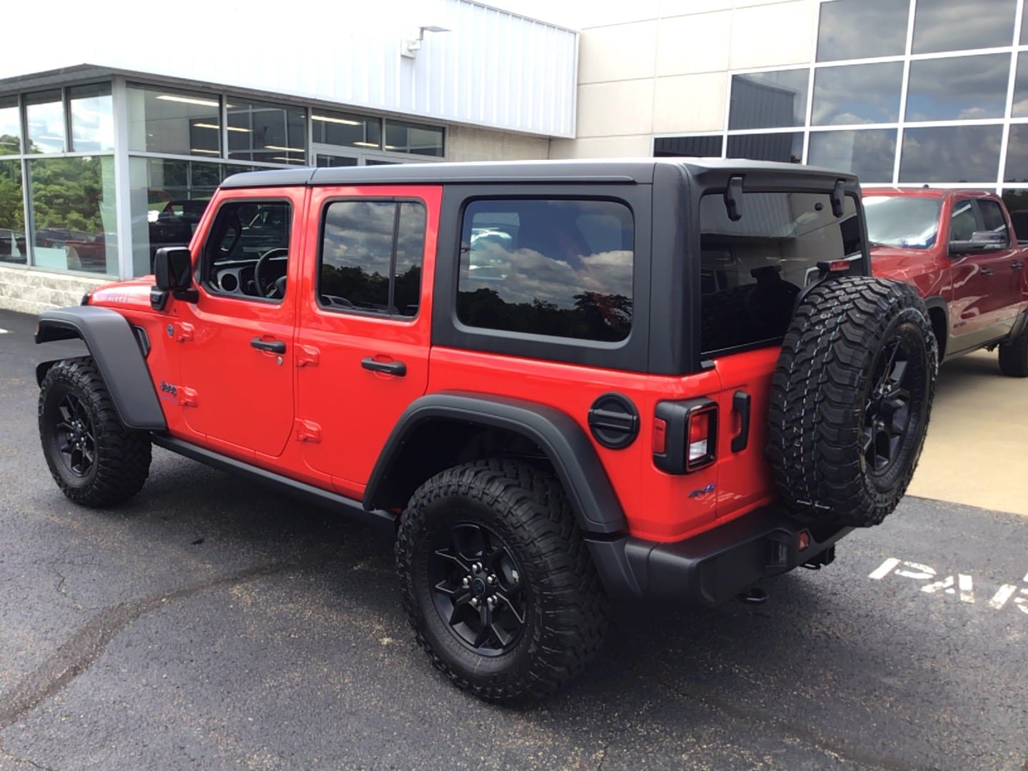 Certified 2025 Jeep Wrangler Unlimited Sport S 4xe AWD/4WD image 6