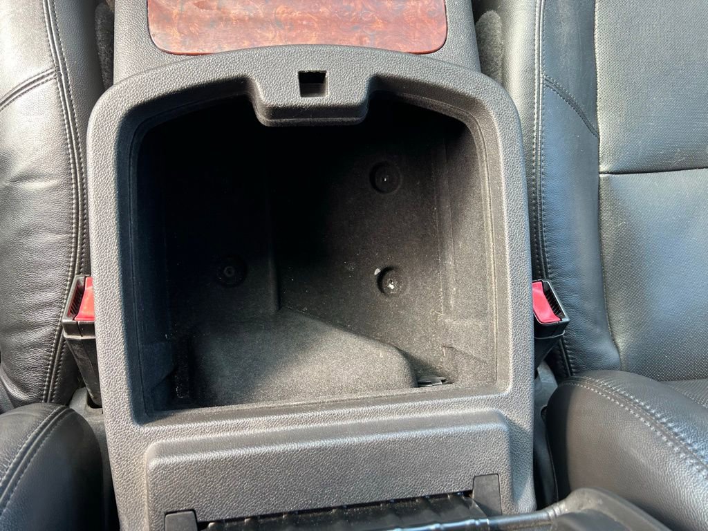 Used 2011 Chevrolet Avalanche LTZ image 29