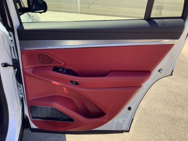 New 2025 Jeep Wagoneer Launch Edition image 38