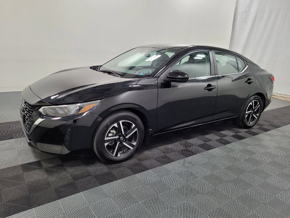 Used 2025 Nissan Sentra SV FWD image 2