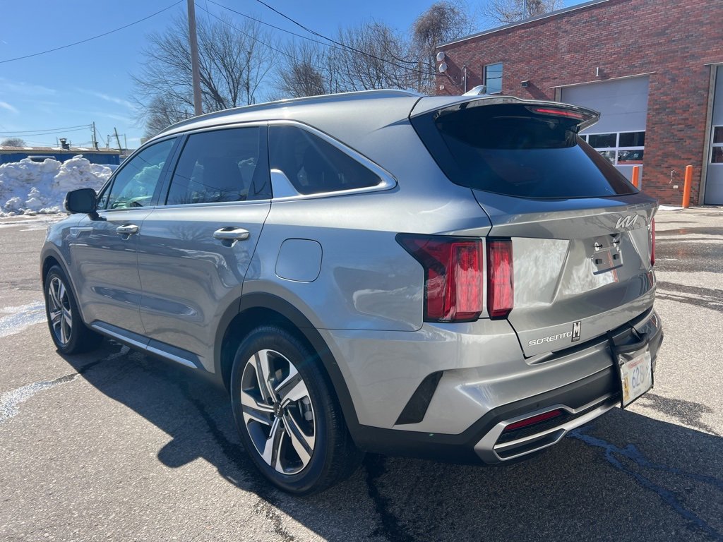 Certified 2024 Kia Sorento SX Prestige image 3