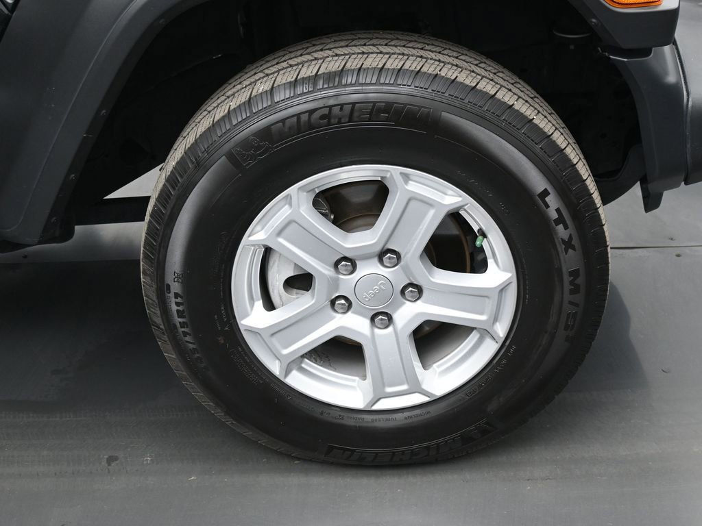 Used 2021 Jeep Wrangler Unlimited Sport AWD/4WD image 33