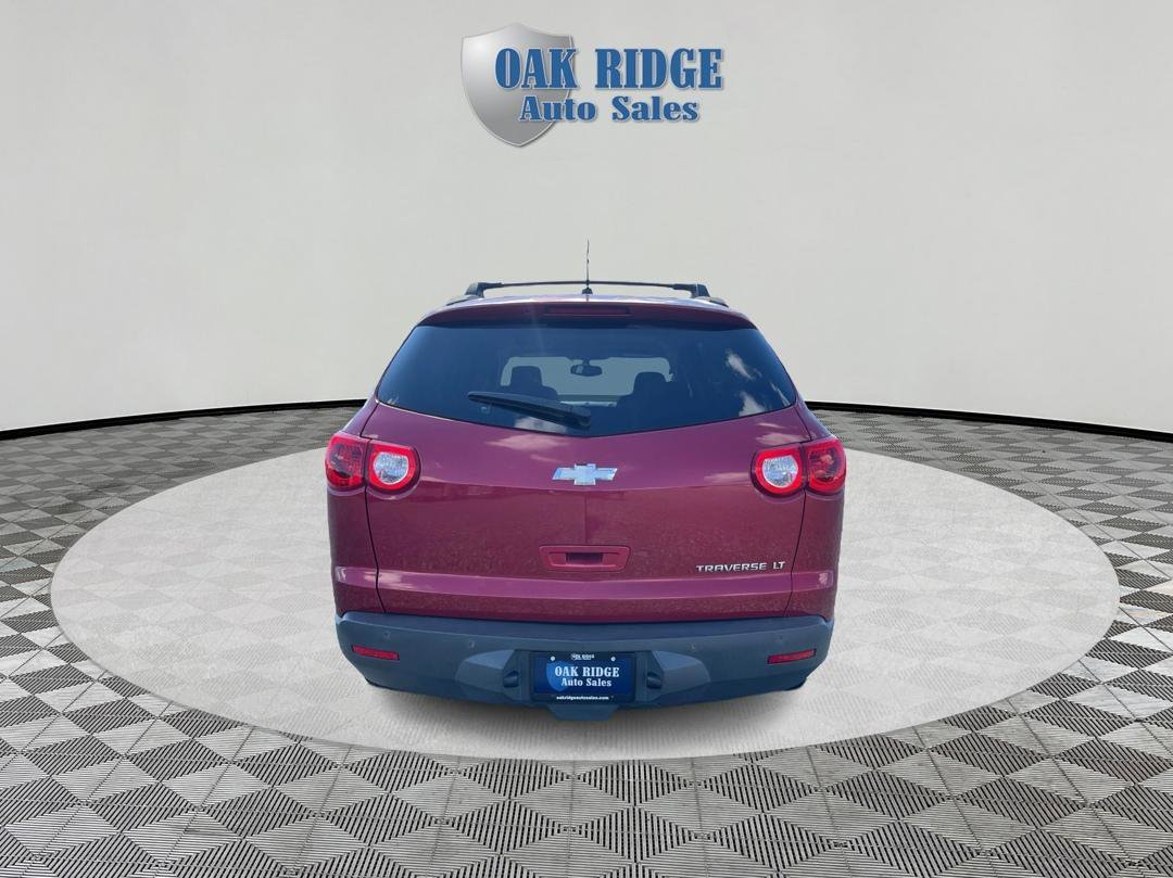 Used 2012 Chevrolet Traverse LT image 6