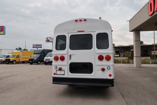 Used 2007 Chevrolet Express 3500 w/ School Bus Package RWD image 5