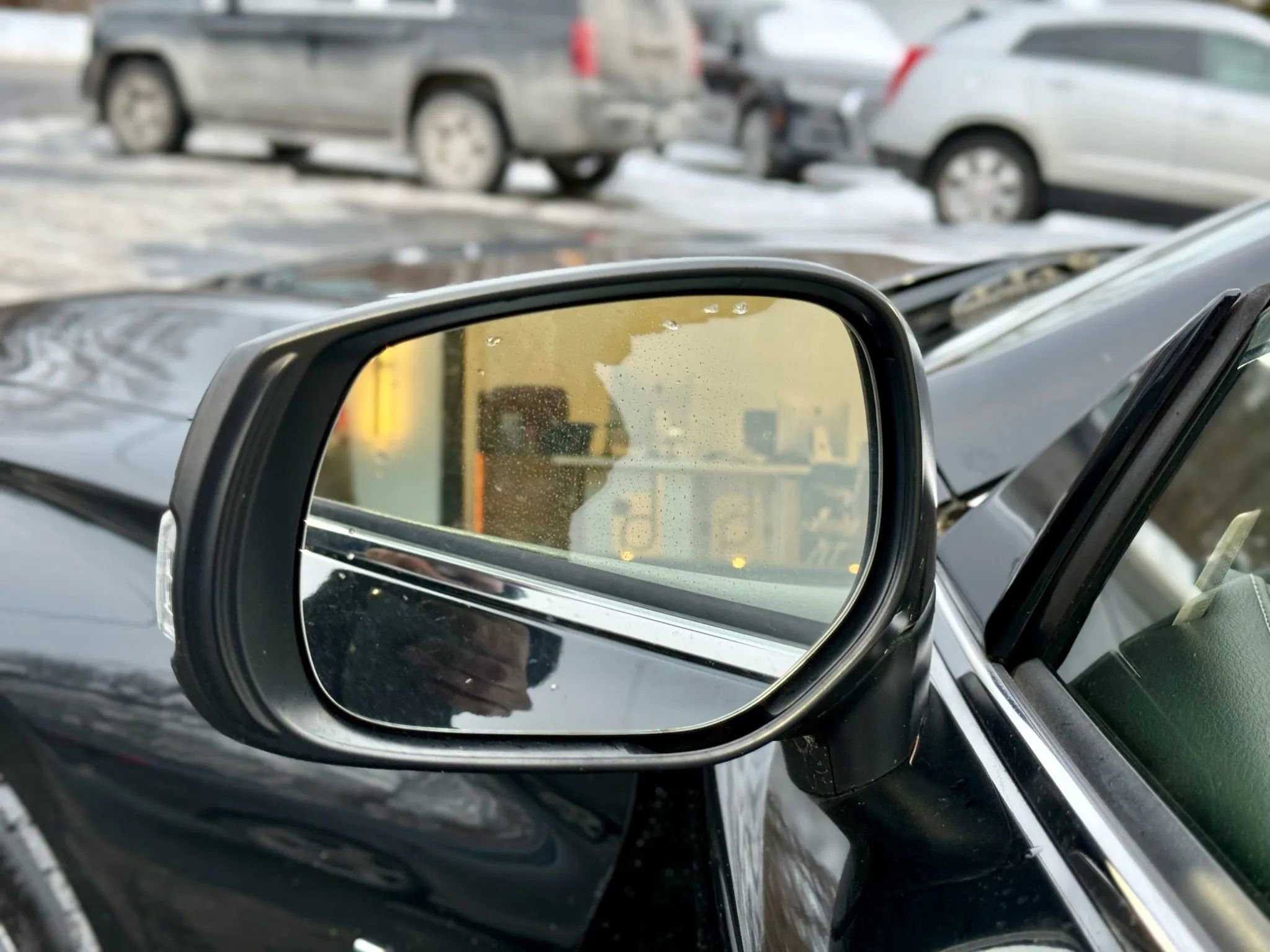 Used 2017 INFINITI Q60 3.0t w/ Cargo Package image 26