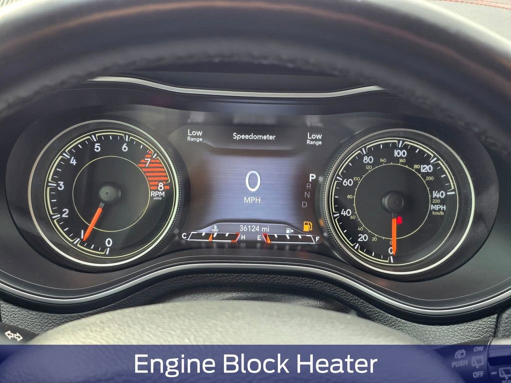 Used 2020 Jeep Cherokee Trailhawk w/ Technology Group AWD/4WD image 21