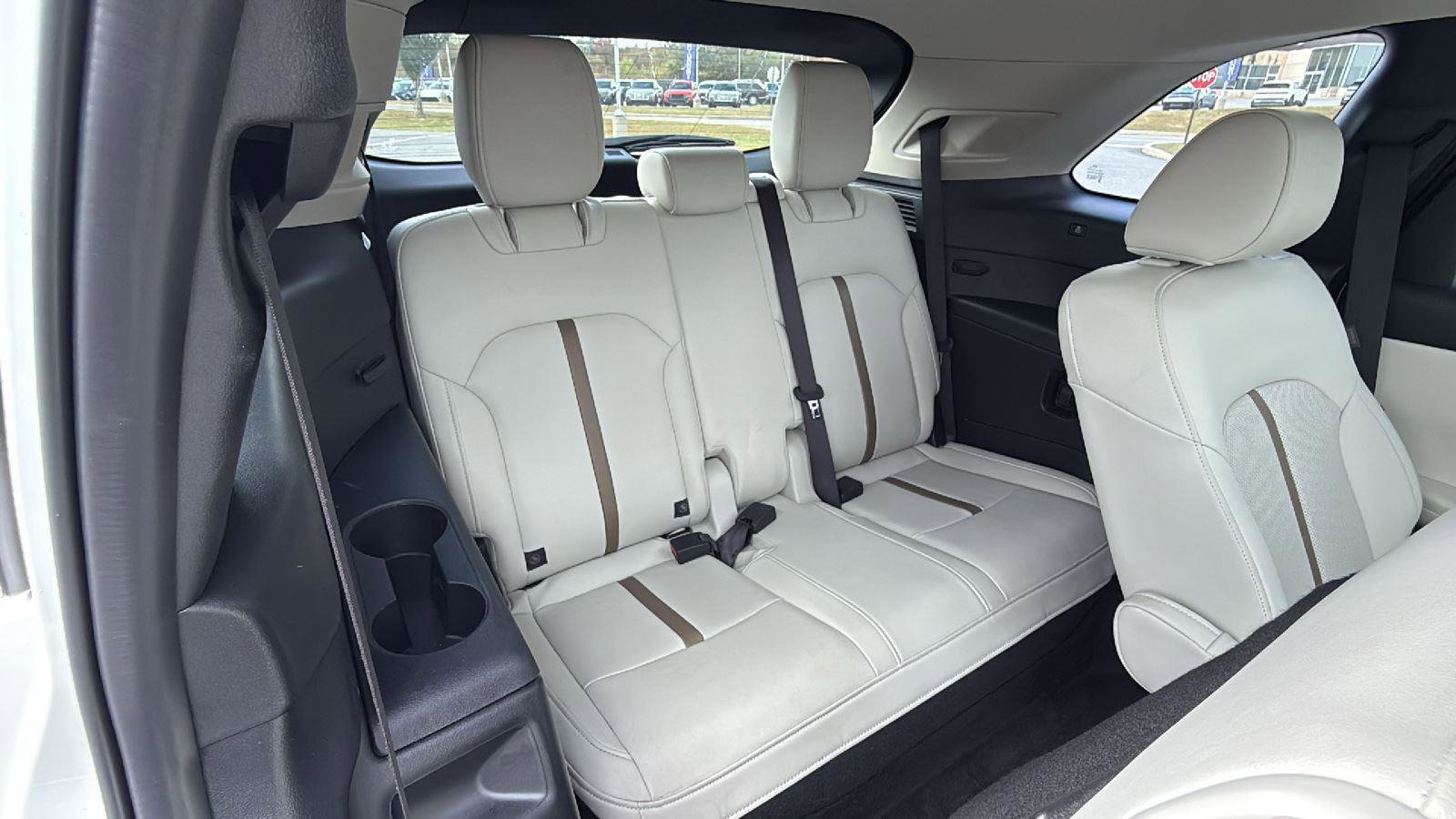 Certified 2024 MAZDA CX-90 3.3 Turbo w/ Premium Plus Pkg image 22