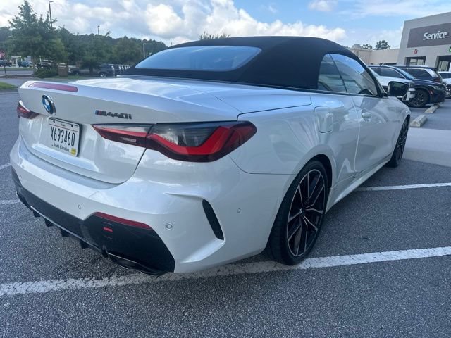 Used 2022 BMW M440i Convertible RWD image 8