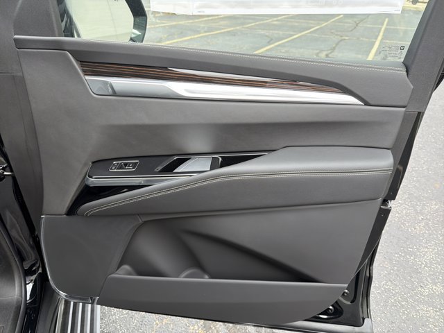 New 2026 Cadillac Escalade ESV Luxury w/ Touring Package image 26