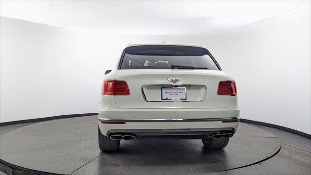Used 2019 Bentley Bentayga AWD/4WD image 7