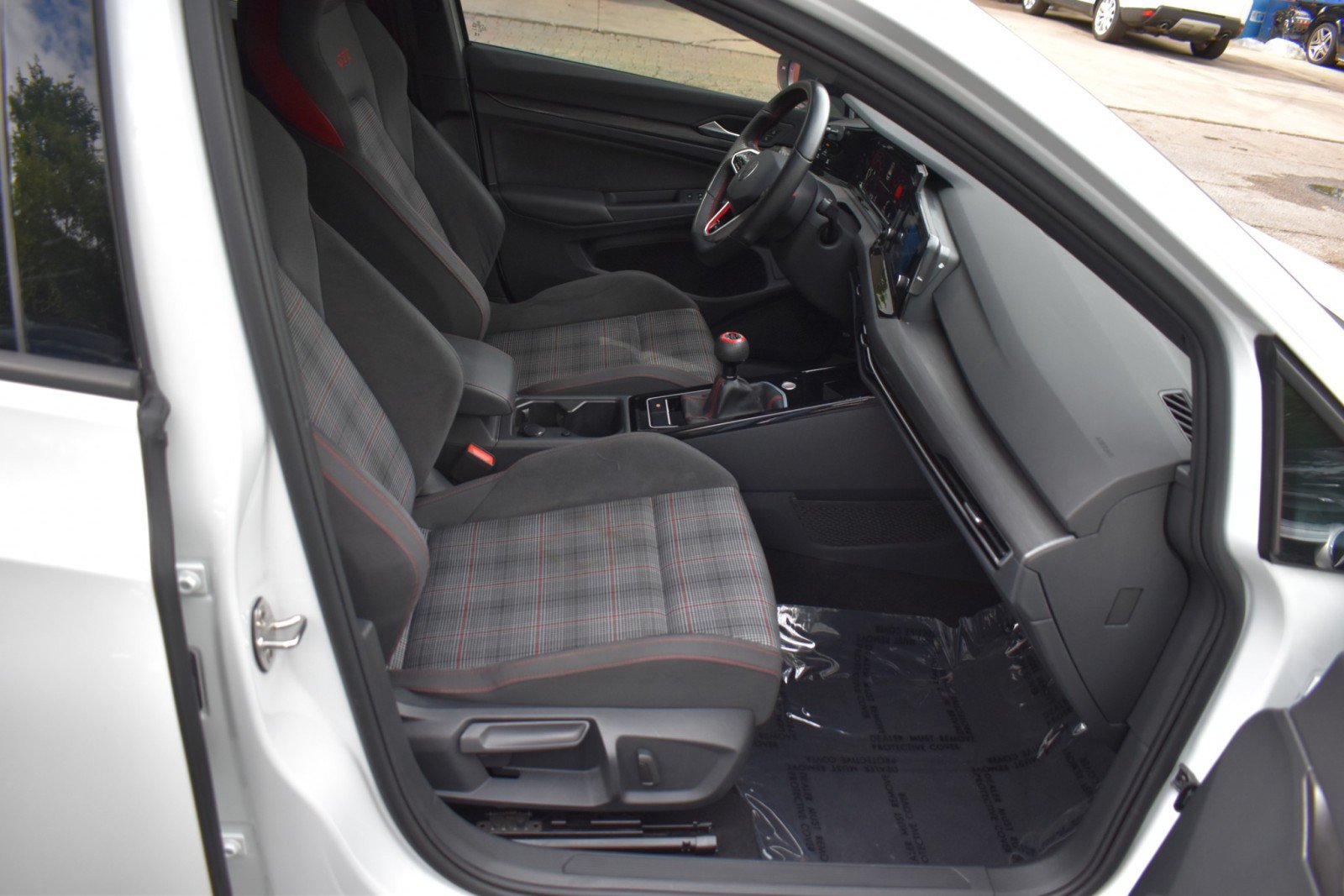 Used 2023 Volkswagen GTI 40th Anniversary Edition FWD image 43