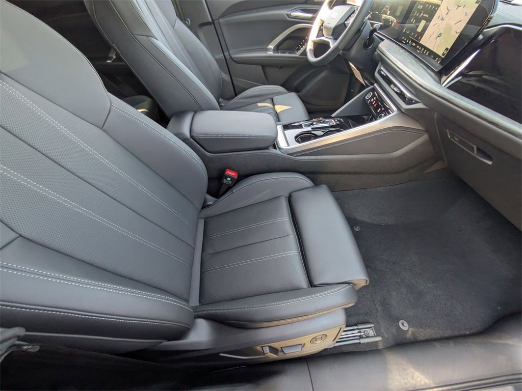 New 2025 Audi Q5 Premium Plus image 36
