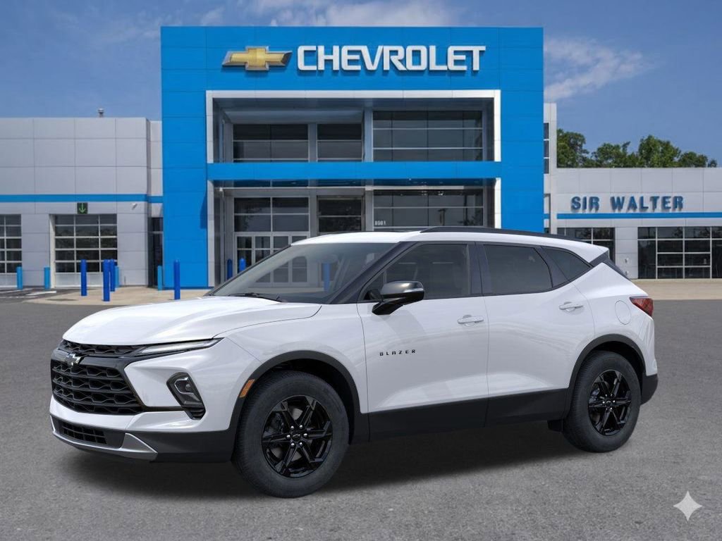 New 2026 Chevrolet Blazer LT image 3