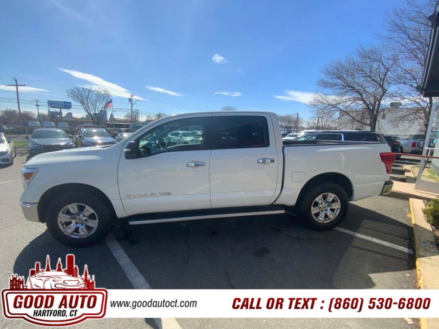 Used 2018 Nissan Titan SV AWD/4WD image 7
