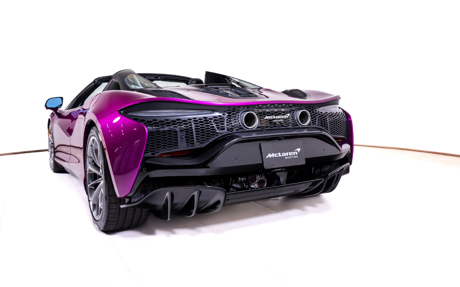 New 2027 McLaren Artura Spider RWD image 13