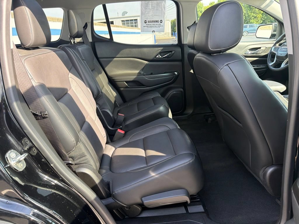 Used 2017 GMC Acadia SLT w/ LPO, Cargo Package FWD image 23