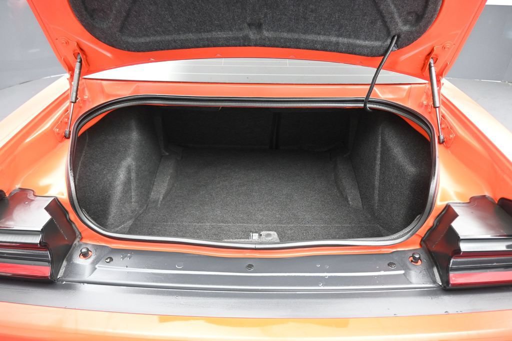 Used 2018 Dodge Challenger R/T Scat Pack RWD image 42
