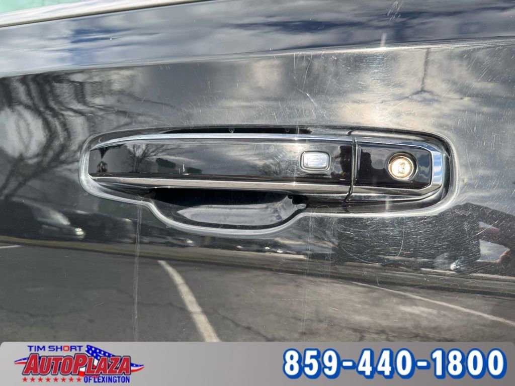 Used 2023 GMC Yukon Denali w/ Max Trailering Package image 14