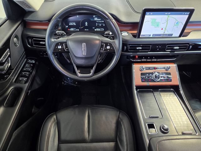 Used 2023 Lincoln Aviator Reserve AWD/4WD image 14