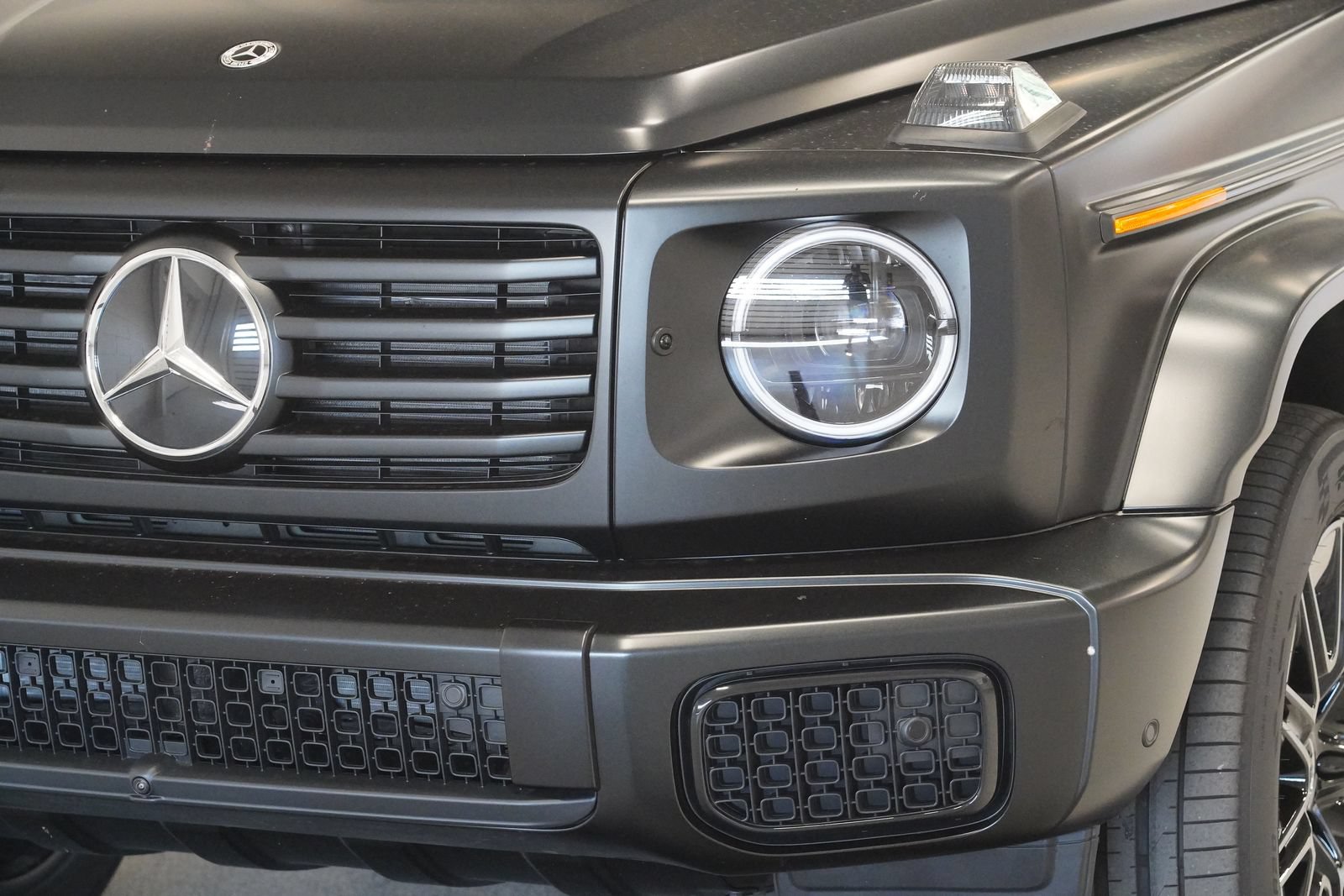 New 2027 Mercedes-Benz G 580 e image 8