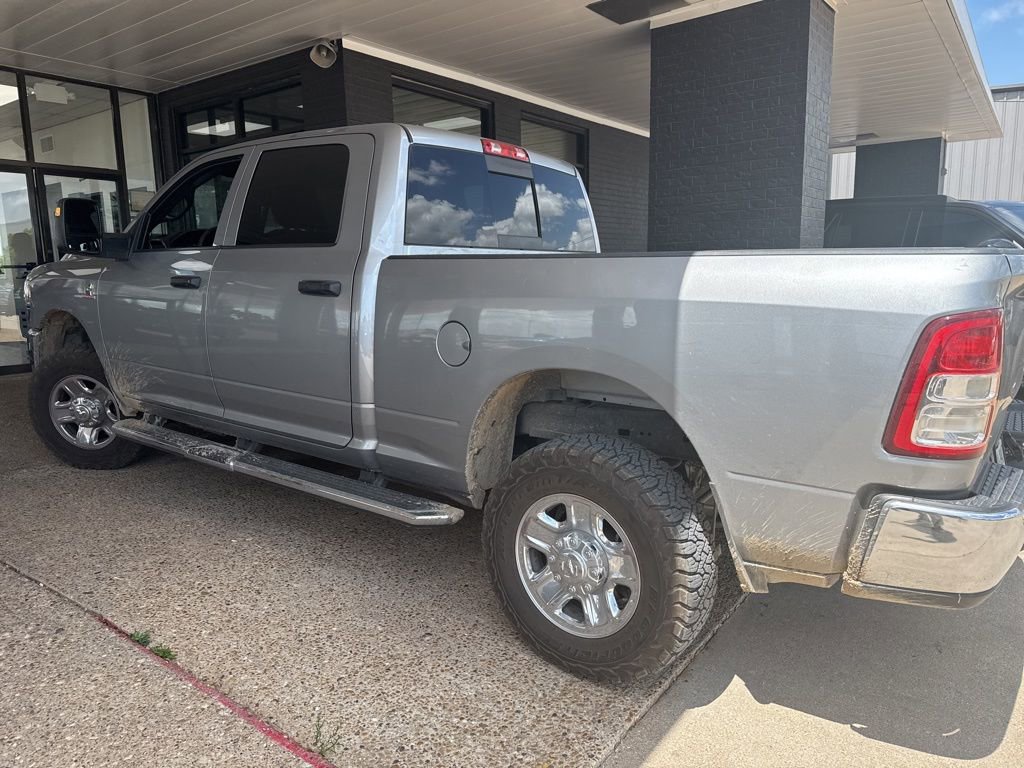 Used 2024 RAM 2500 Tradesman w/ Chrome Appearance Group AWD/4WD image 3