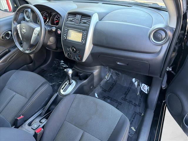 Used 2016 Nissan Versa SL image 26
