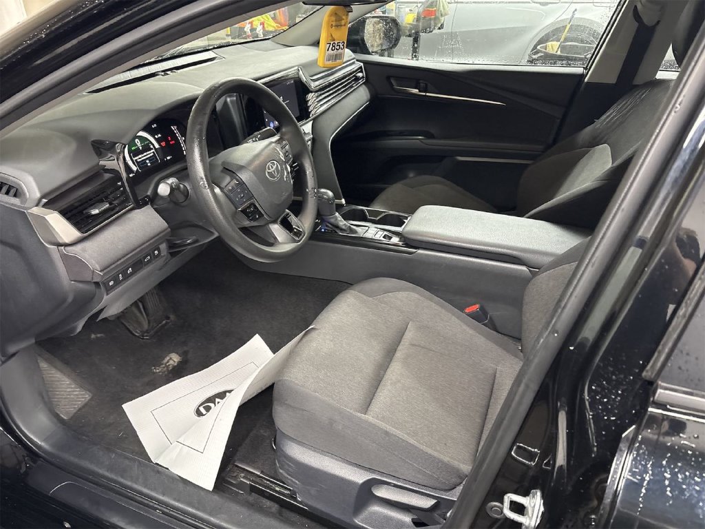 Certified 2025 Toyota Camry LE FWD image 3
