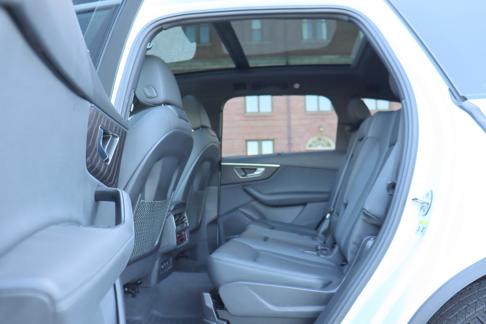 Used 2023 Audi Q7 3.0T Premium Plus w/ Premium Plus Package AWD/4WD image 15