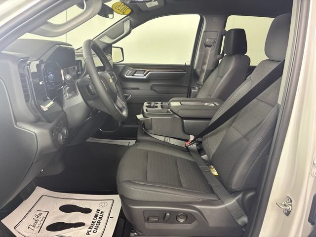 New 2026 Chevrolet Silverado 1500 LT AWD/4WD image 2