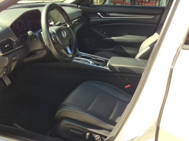 Used 2022 Honda Accord Sport image 15