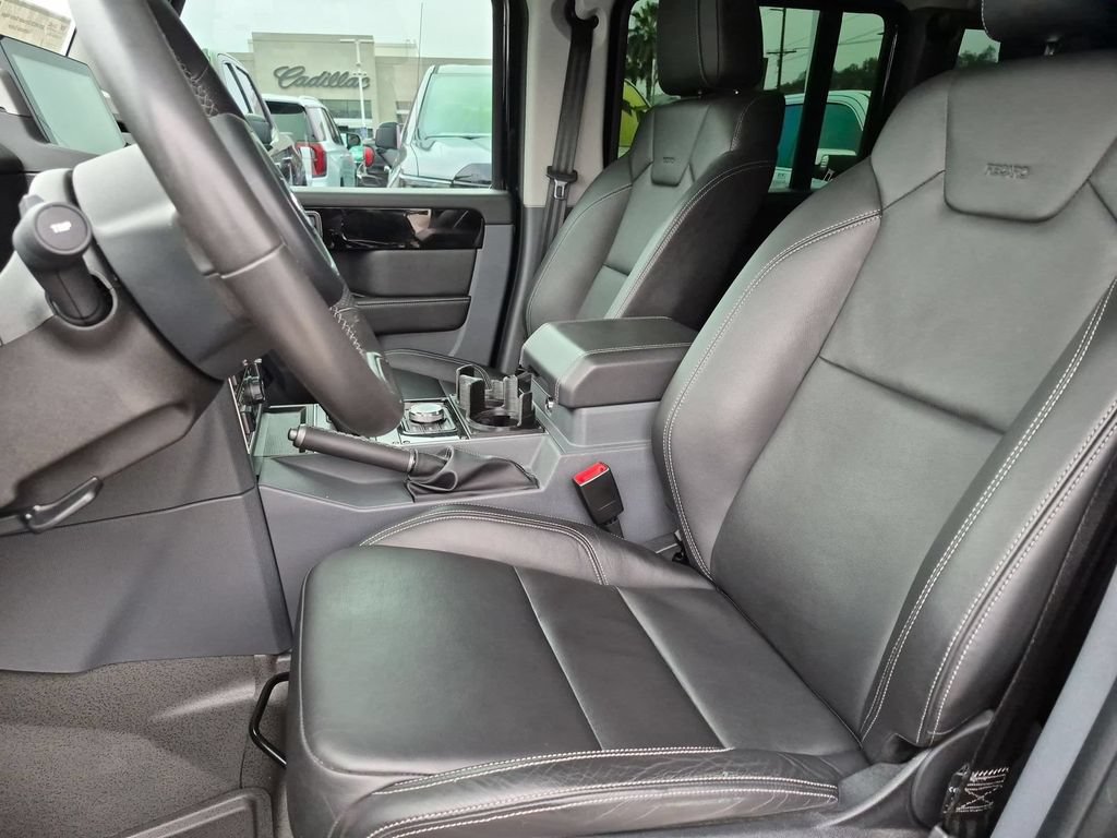 Used 2024 INEOS Grenadier Station Wagon AWD/4WD image 12