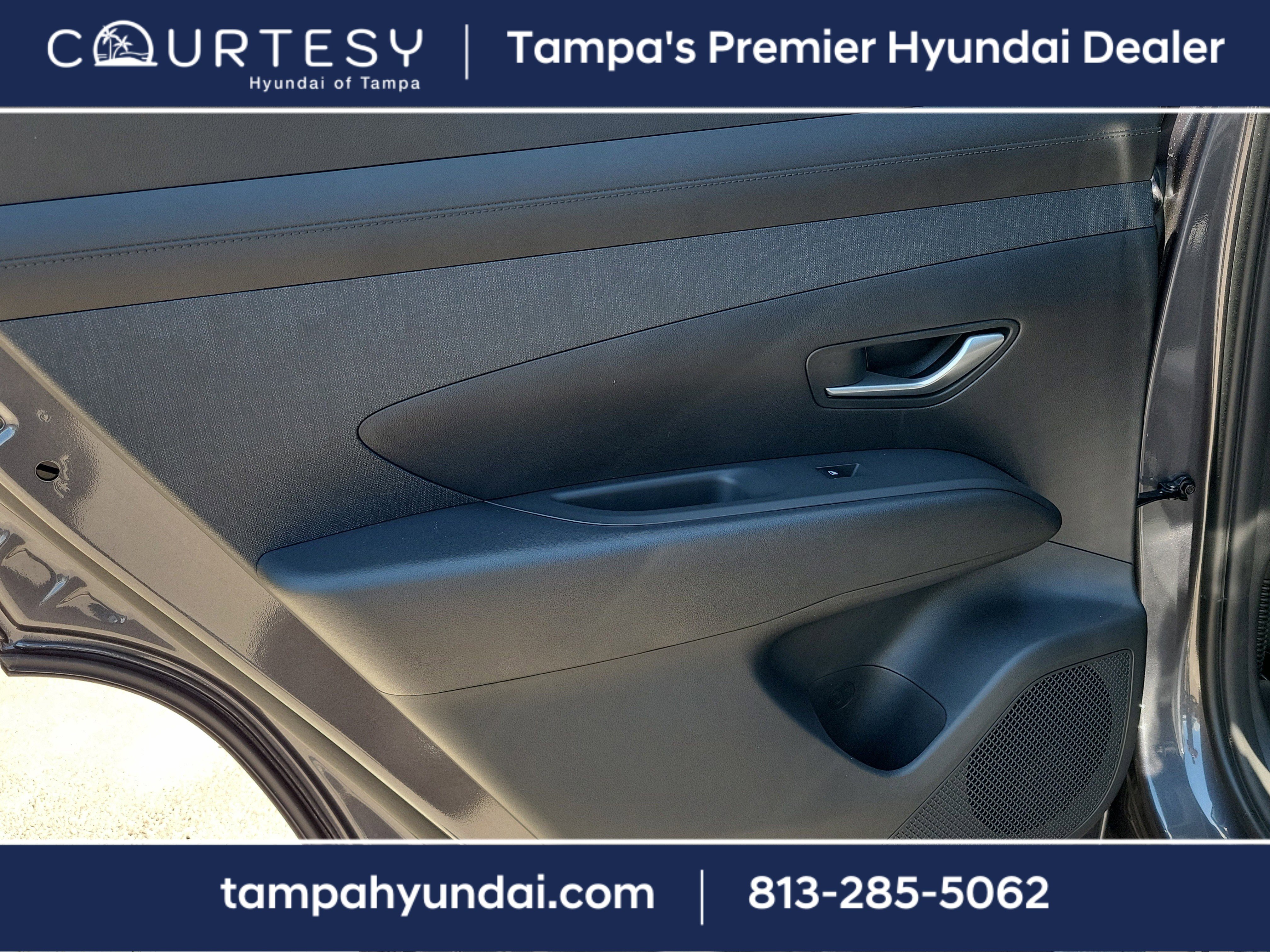 New 2025 Hyundai Tucson SEL image 11