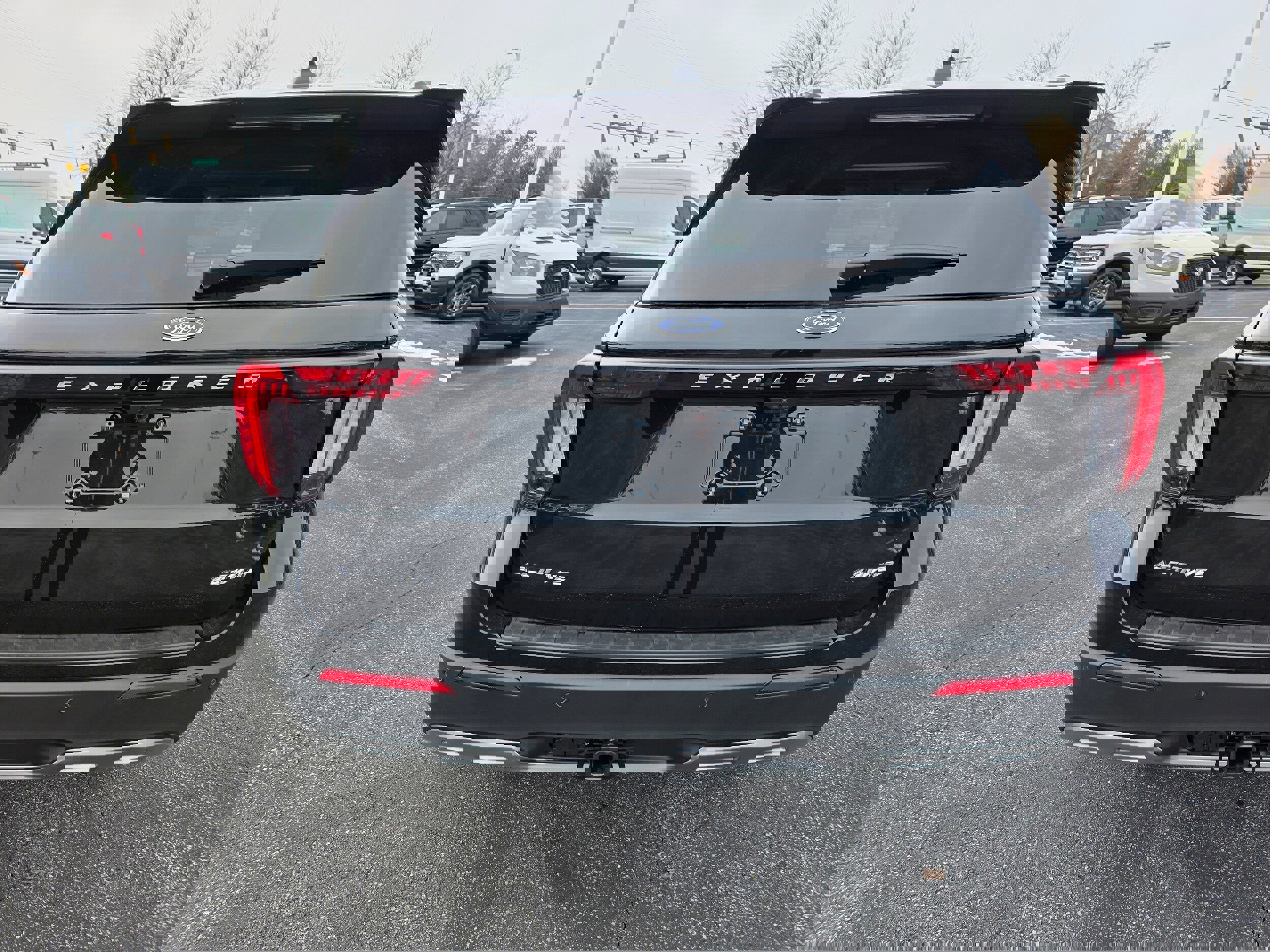 New 2026 Ford Explorer Active w/ Active Comfort Package image 11