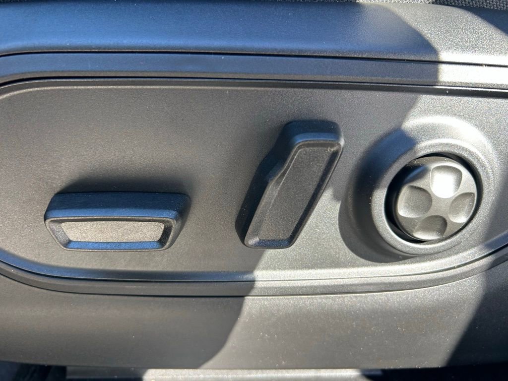 New 2026 Jeep Grand Cherokee Limited w/ Limited Altitude Package image 13