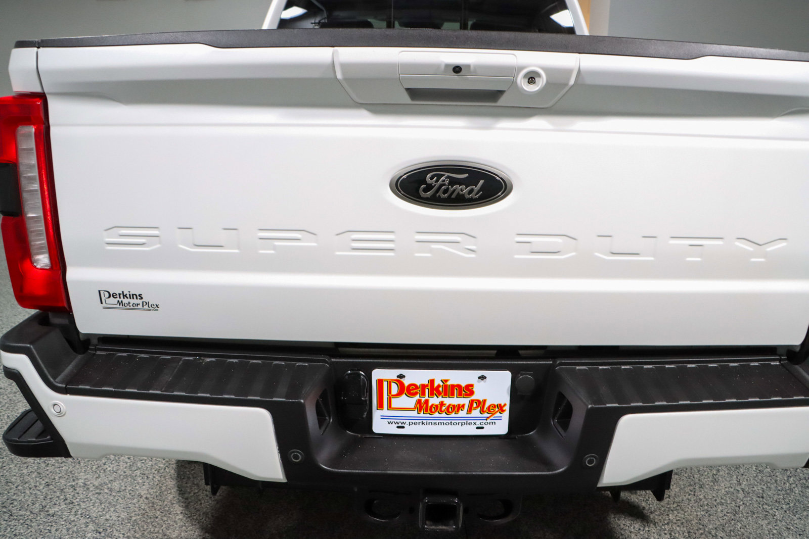 Used 2024 Ford F250 Lariat w/ Lariat Ultimate Package AWD/4WD image 9